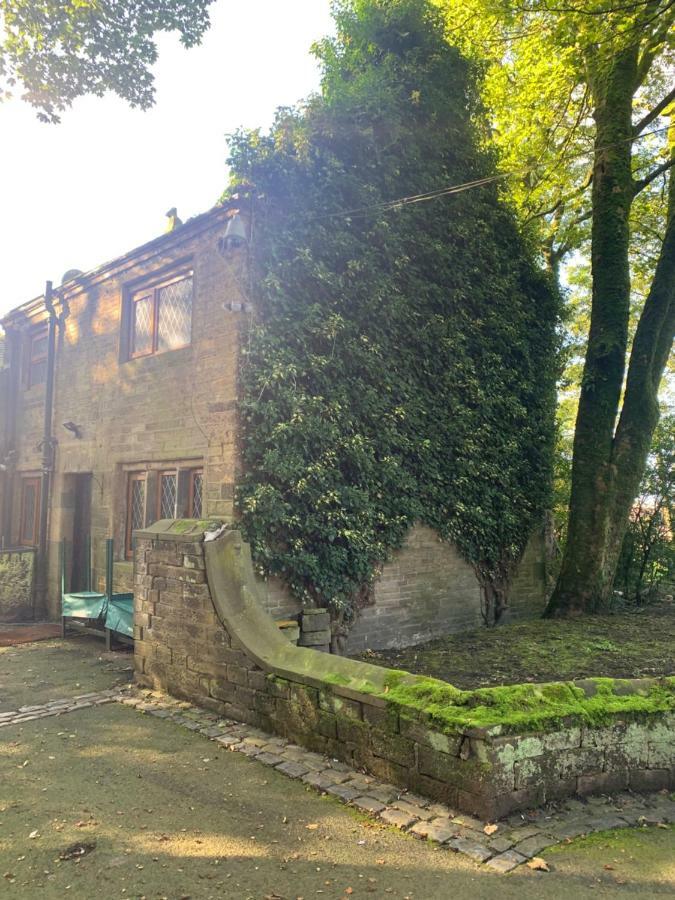 The Cottage, Grotton Hall, Lydgate, 萨德尔沃思 外观 照片